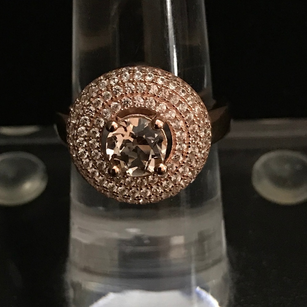 NWOT SAVVY CIE HALO RING